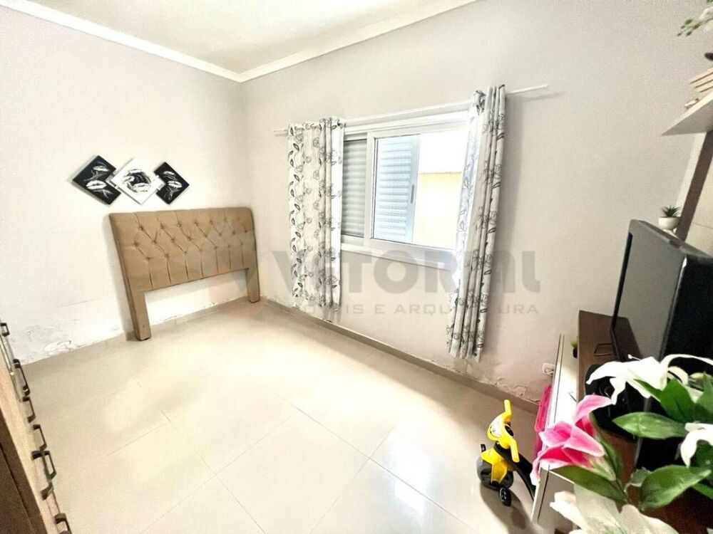 Casa à venda com 3 quartos, 124m² - Foto 7