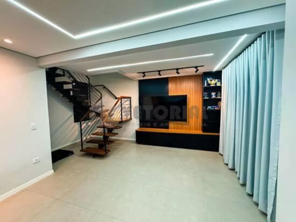 Sobrado à venda com 3 quartos, 111m² - Foto 3