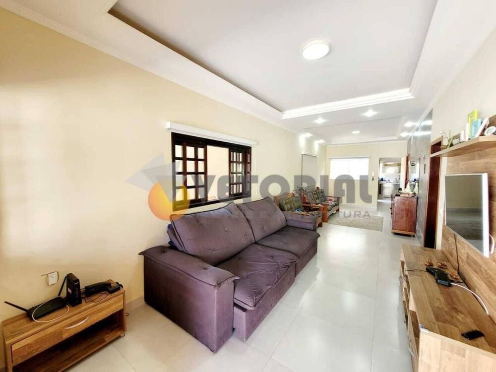 Casa à venda com 3 quartos, 160m² - Foto 4