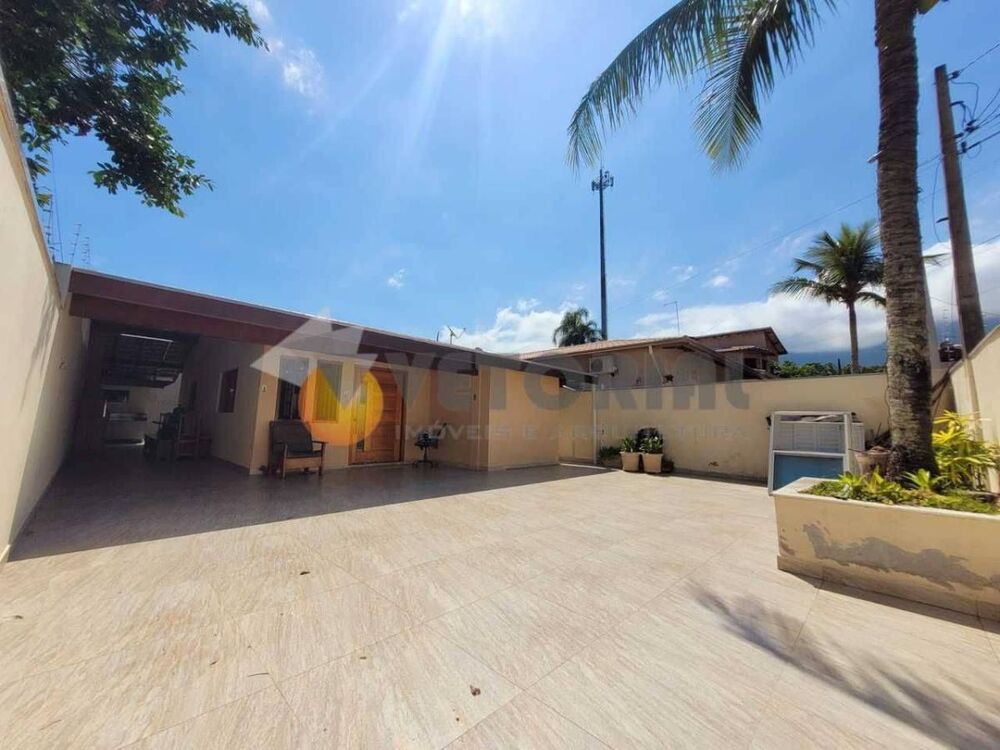 Casa à venda com 3 quartos, 160m² - Foto 1