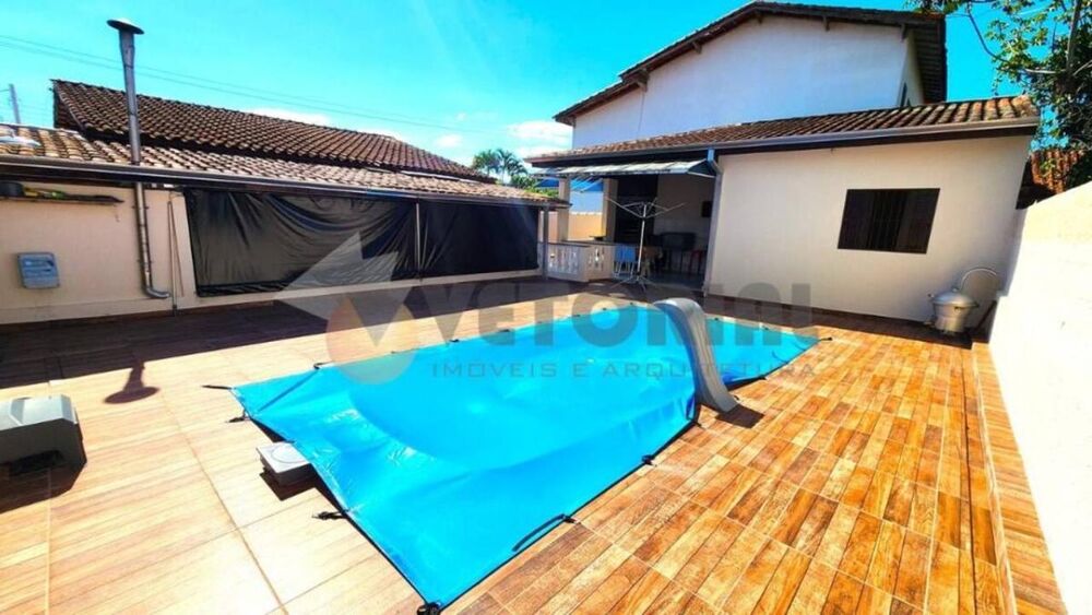Casa à venda com 3 quartos, 154m² - Foto 9