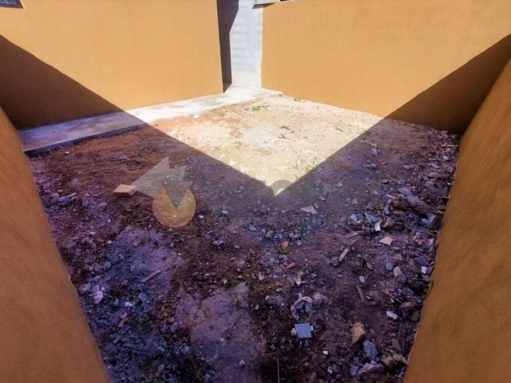 Casa à venda com 3 quartos, 80m² - Foto 15
