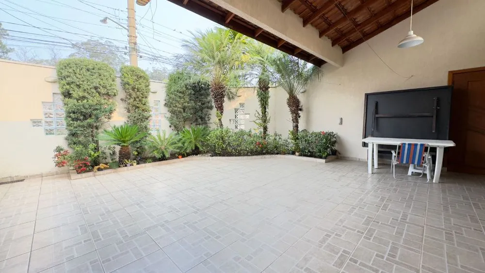 Casa, 3 quartos, 240 m² - Foto 12