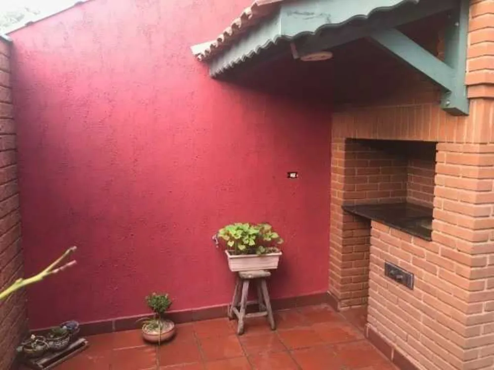 Casa, 3 quartos, 247 m² - Foto 2