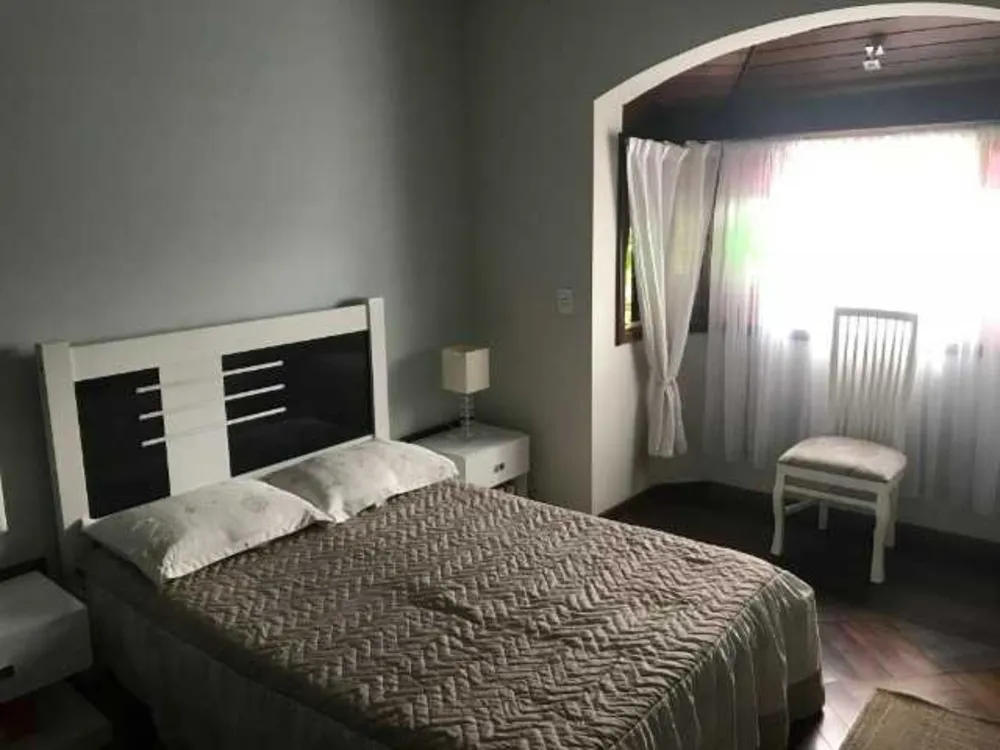 Casa, 3 quartos, 247 m² - Foto 8