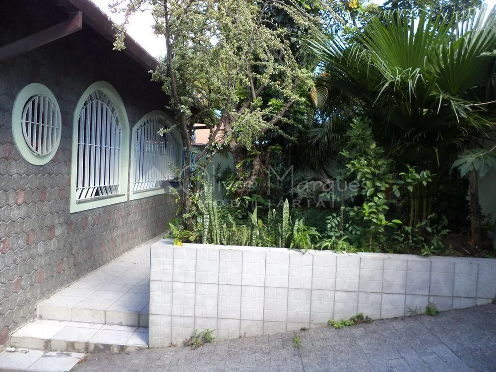 Casa, 4 quartos, 380 m² - Foto 1