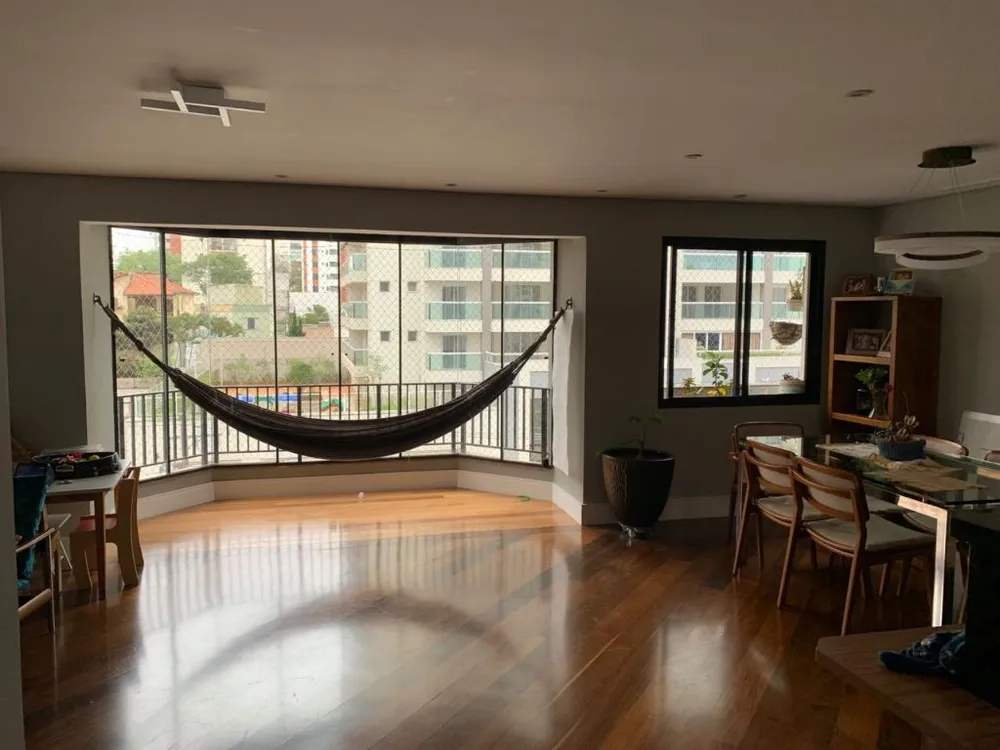 Apartamento, 3 quartos, 150 m² - Foto 1