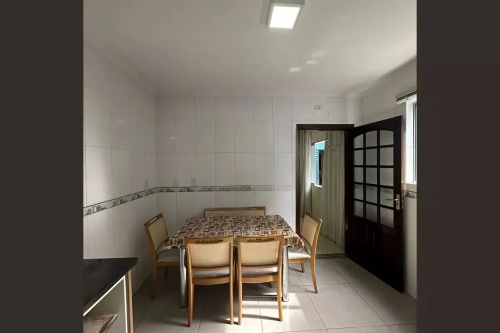 Sobrado, 8 quartos, 400 m² - Foto 4