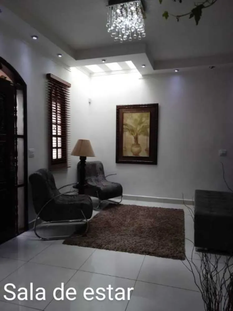 Casa, 3 quartos, 280 m² - Foto 4