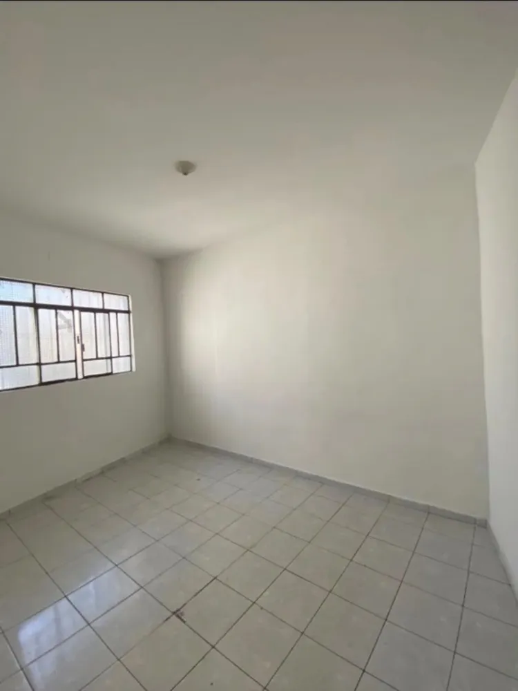 Casa, 4 quartos, 200 m² - Foto 2
