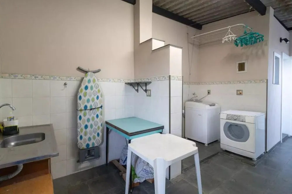 Casa, 3 quartos, 239 m² - Foto 8