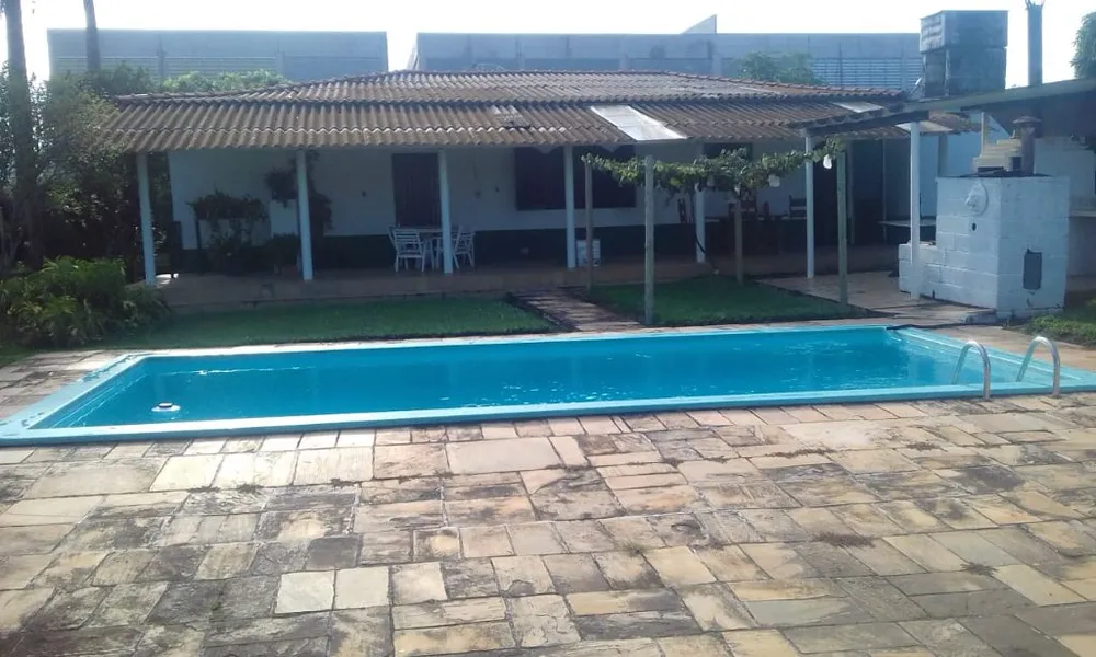 Chácara, 4 quartos, 2000 m² - Foto 1