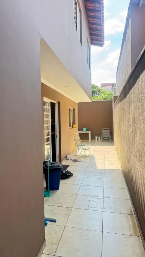 Sobrado, 3 quartos, 200 m² - Foto 2