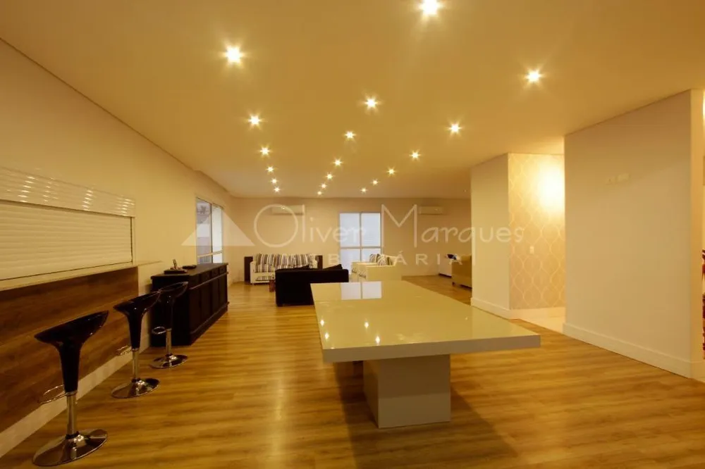 Sobrado, 5 quartos, 600 m² - Foto 2