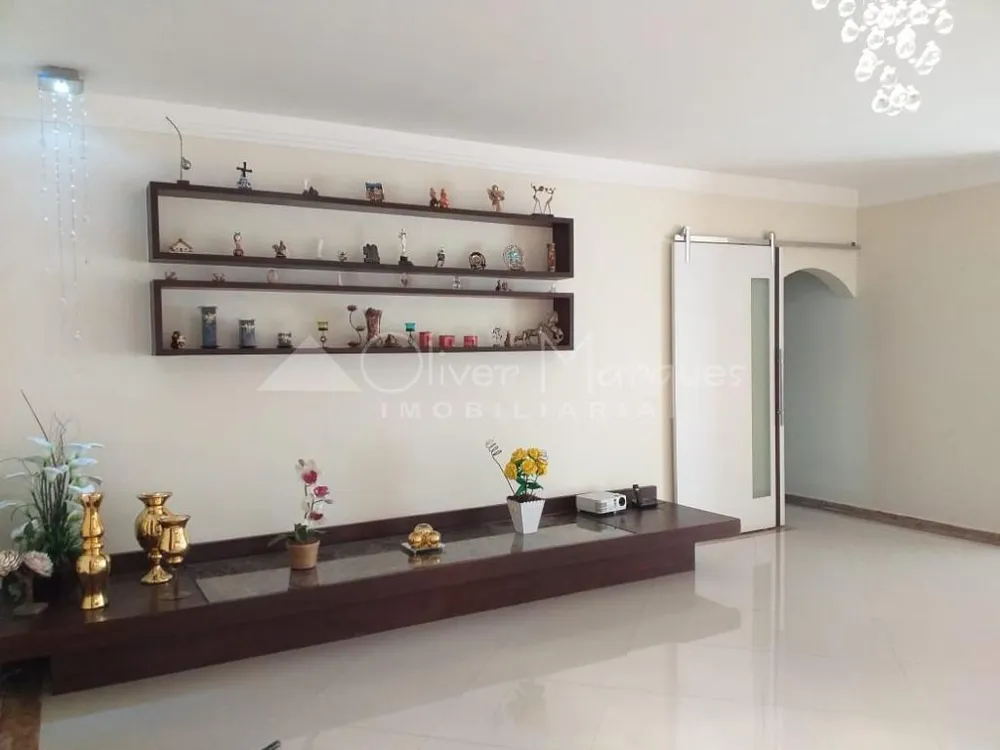 Sobrado, 4 quartos, 319 m² - Foto 5