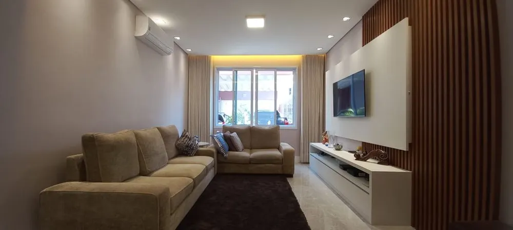 Sobrado, 3 quartos, 180 m² - Foto 1
