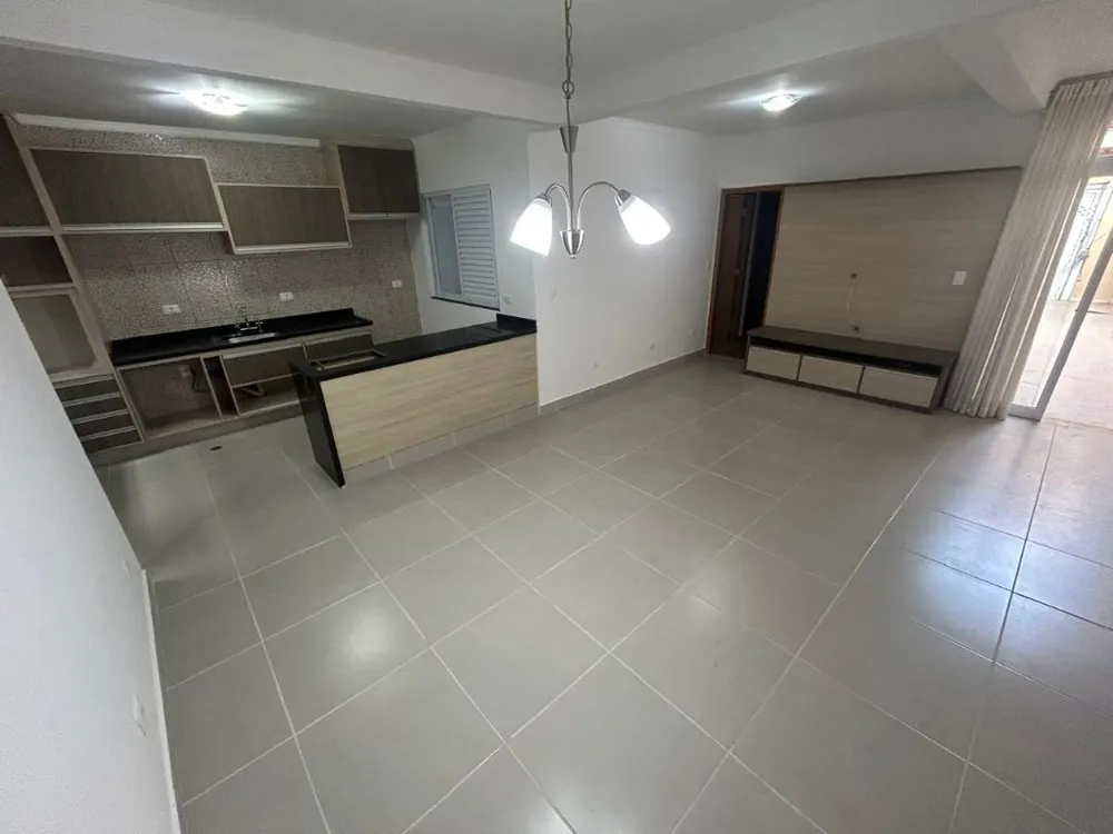 Casa, 3 quartos, 133 m² - Foto 1