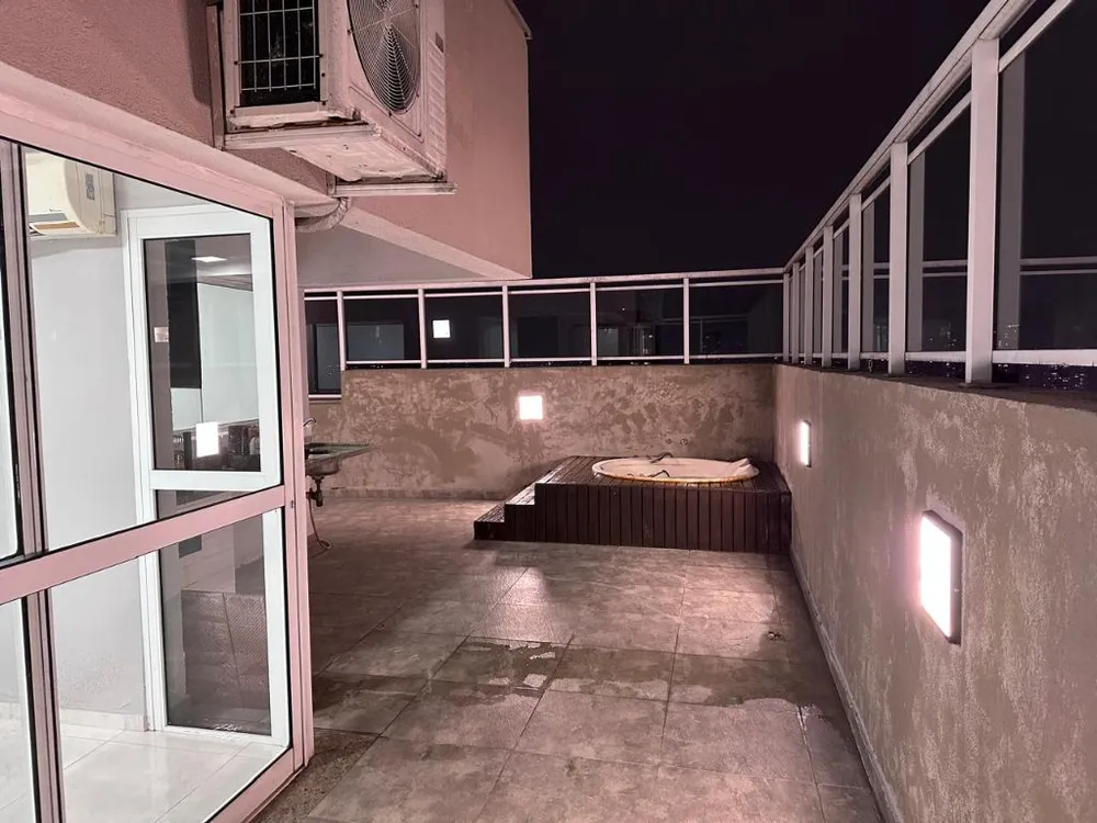 Cobertura, 3 quartos, 186 m² - Foto 2