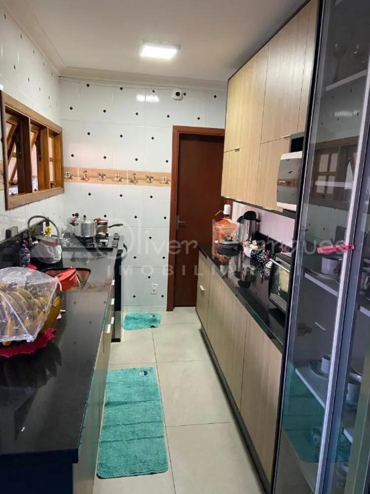 Sobrado, 3 quartos, 200 m² - Foto 6