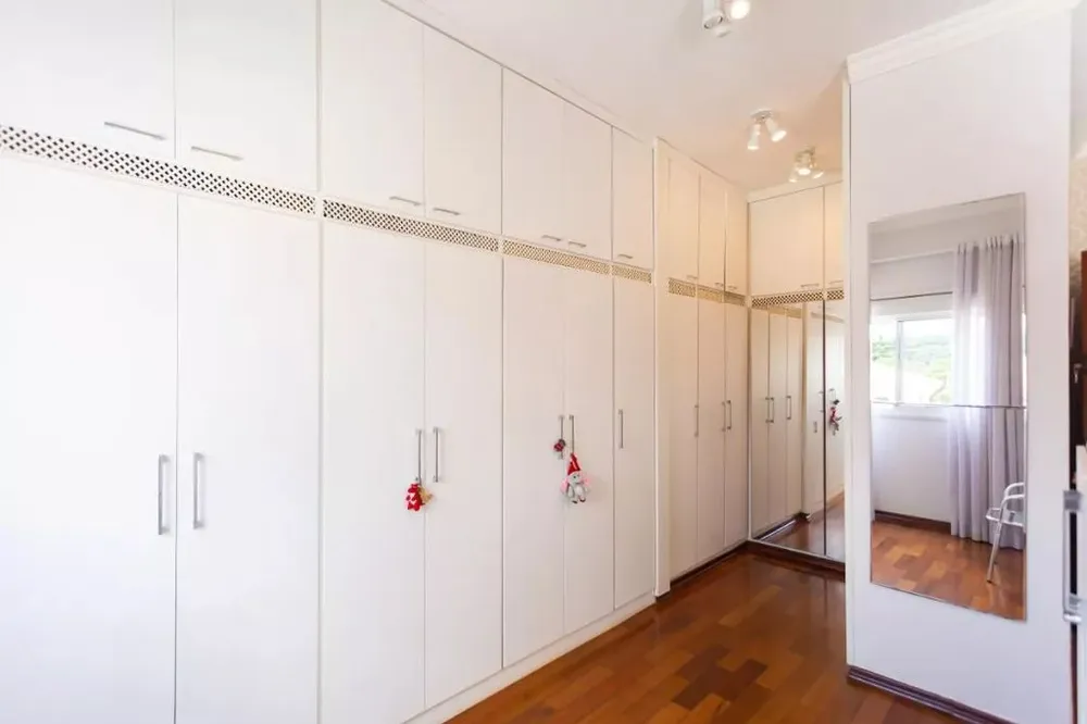 Sobrado, 6 quartos, 400 m² - Foto 5