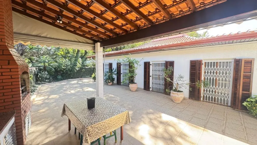 Casa, 4 quartos, 250 m² - Foto 16