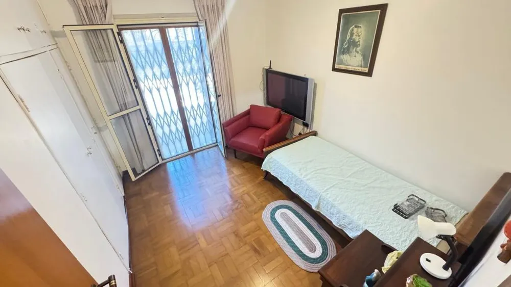 Casa, 4 quartos, 250 m² - Foto 1
