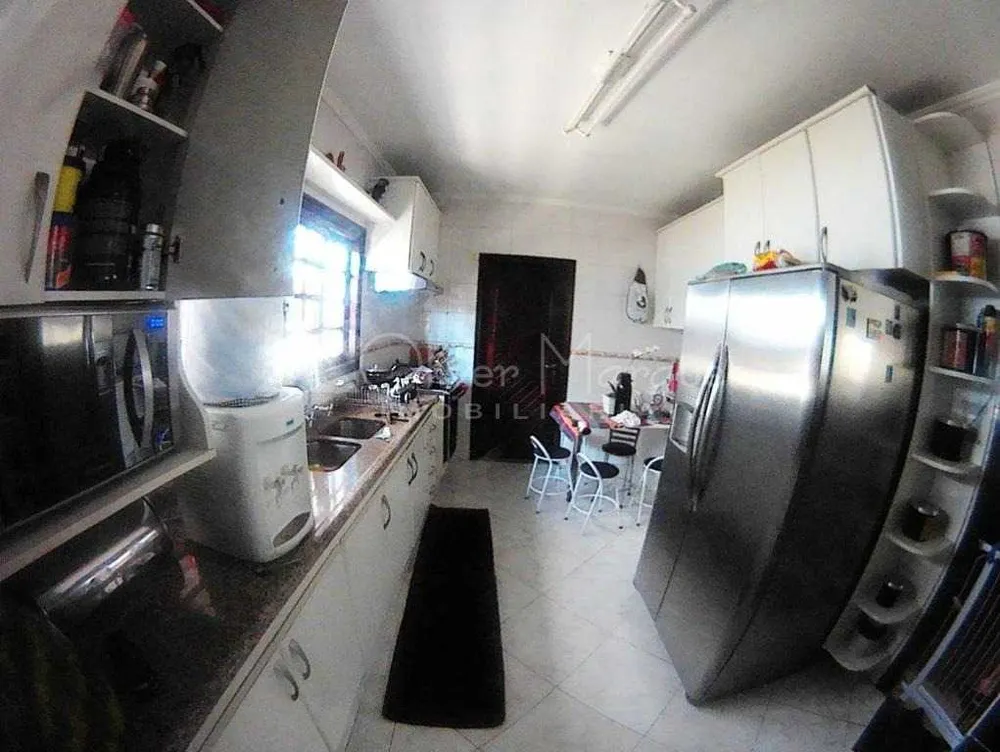 Casa, 3 quartos, 232 m² - Foto 16