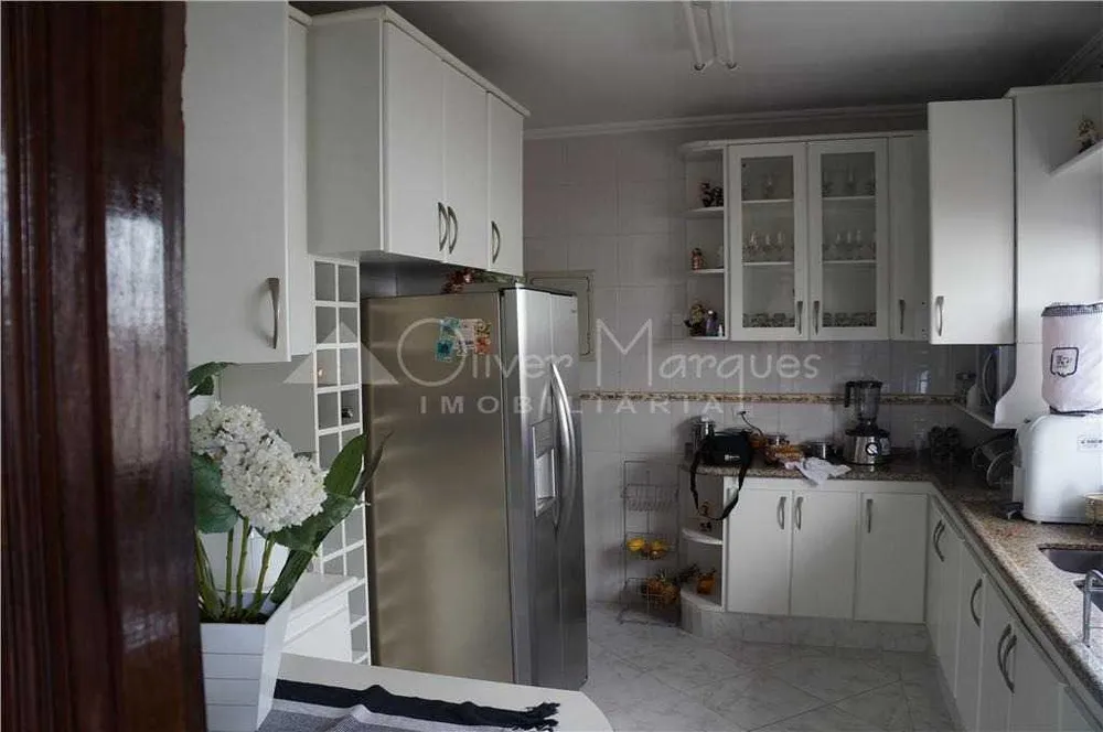 Casa, 3 quartos, 232 m² - Foto 3