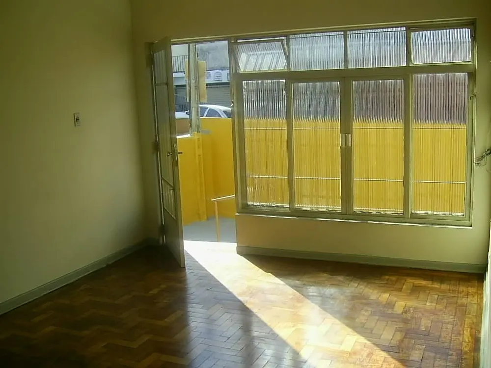 Casa, 6 quartos, 304 m² - Foto 3