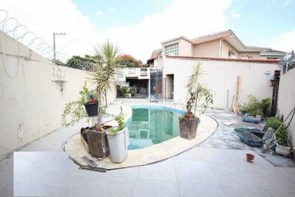 Sobrado, 3 quartos, 380 m² - Foto 1