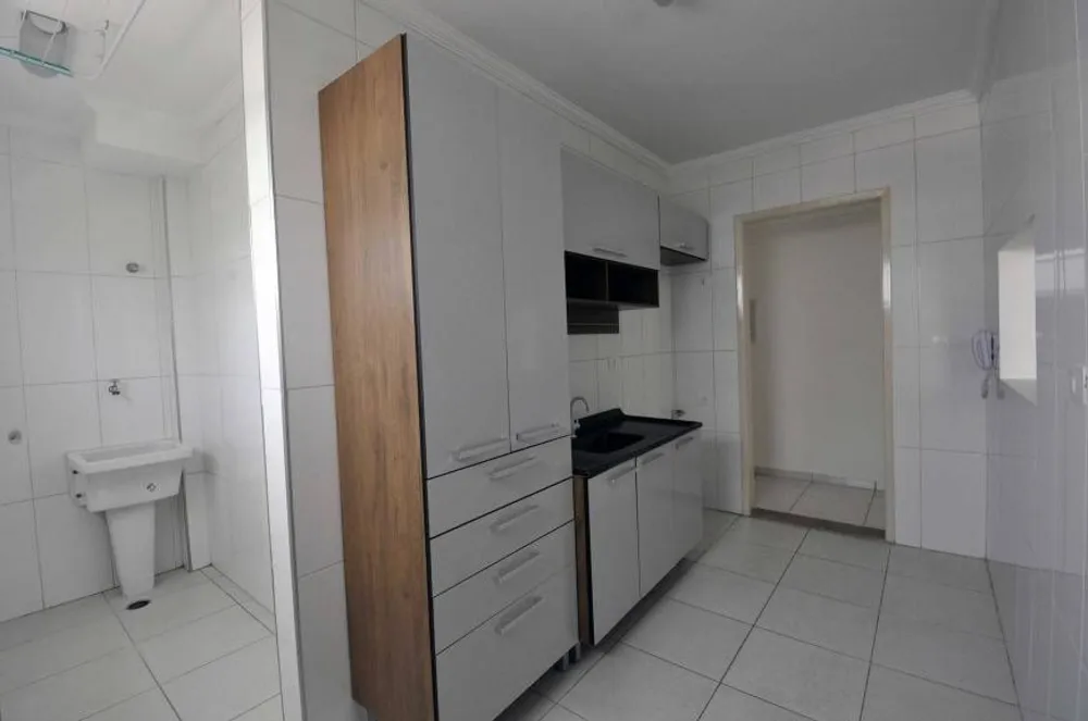 Apartamento, 3 quartos, 74 m² - Foto 2