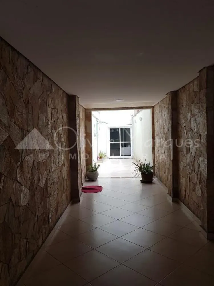 Sobrado, 3 quartos, 340 m² - Foto 2
