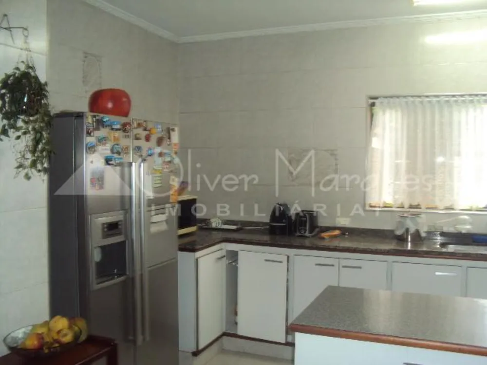 Casa, 3 quartos, 220 m² - Foto 8