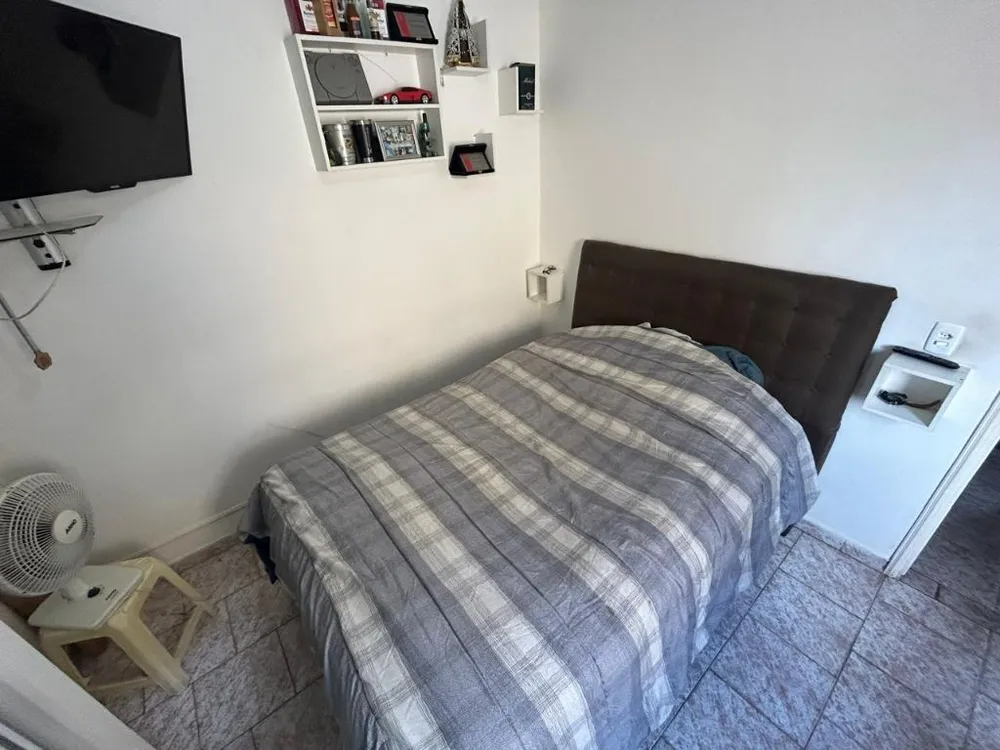 Casa, 4 quartos, 230 m² - Foto 1