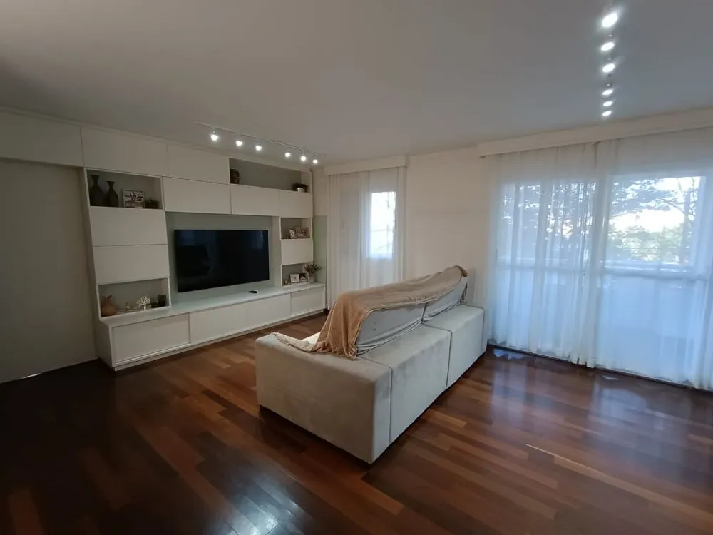Apartamento, 3 quartos, 135 m² - Foto 4