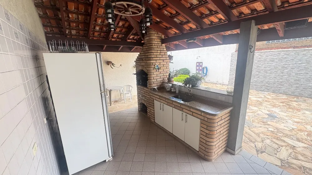 Casa, 4 quartos, 268 m² - Foto 4