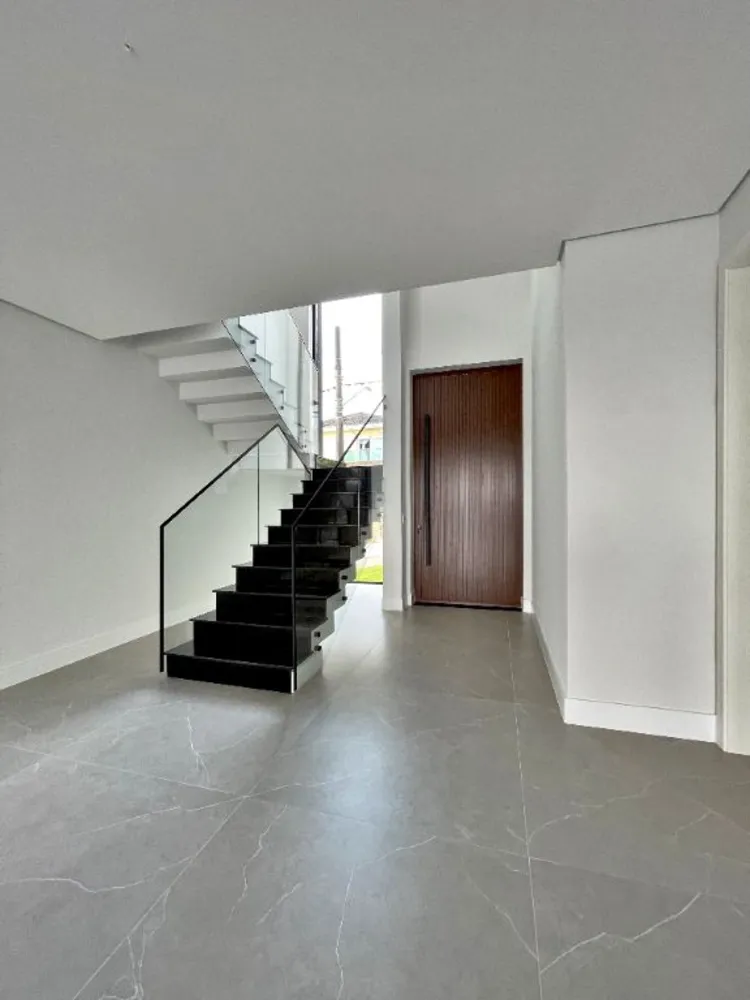 Sobrado, 4 quartos, 350 m² - Foto 2