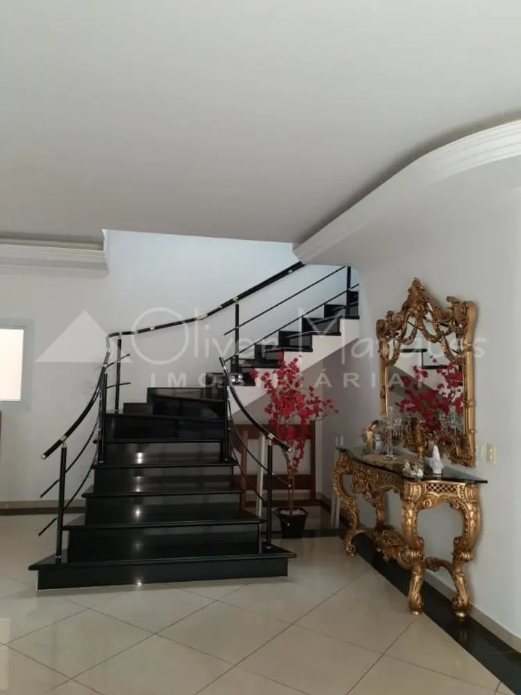 Sobrado, 4 quartos, 750 m² - Foto 2