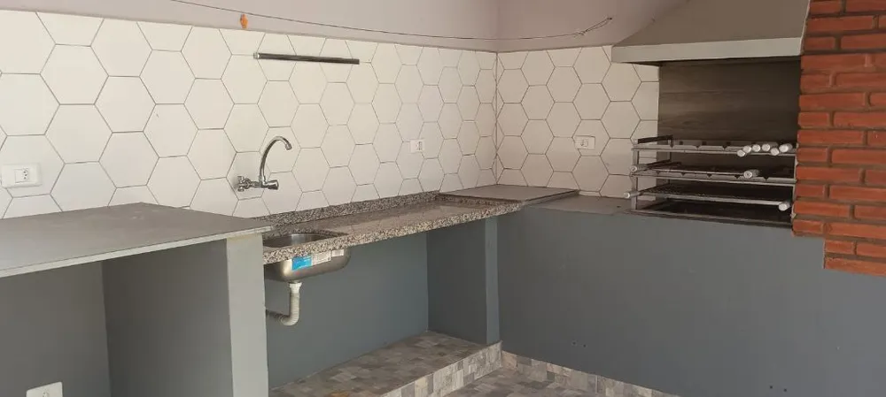 Casa, 4 quartos, 215 m² - Foto 2