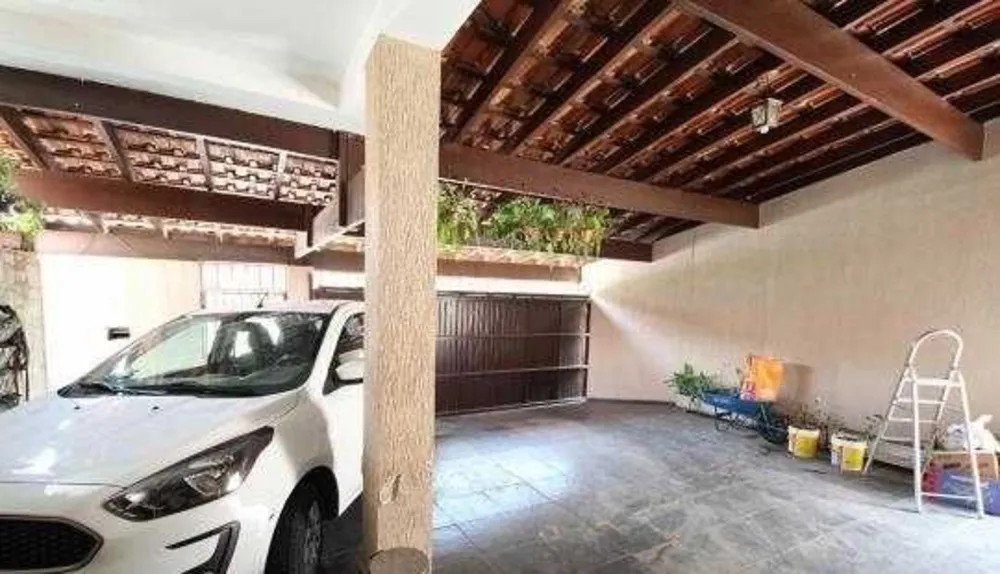 Sobrado, 3 quartos, 380 m² - Foto 1