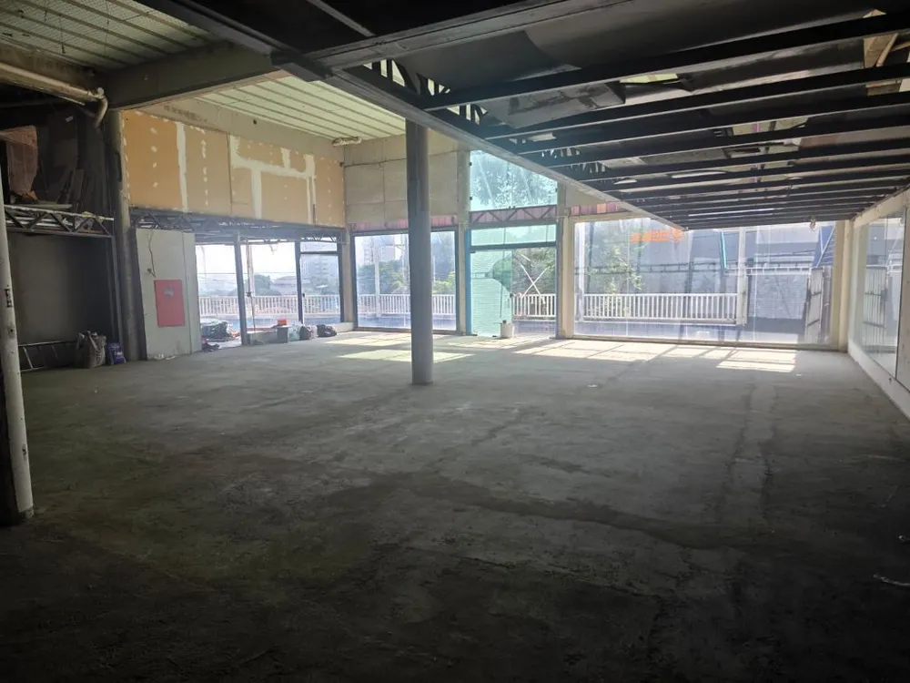 Loja-Salão, 200 m² - Foto 1