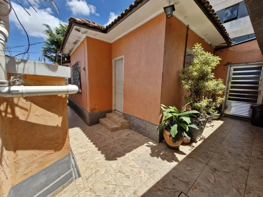 Casa, 2 quartos, 313 m² - Foto 1