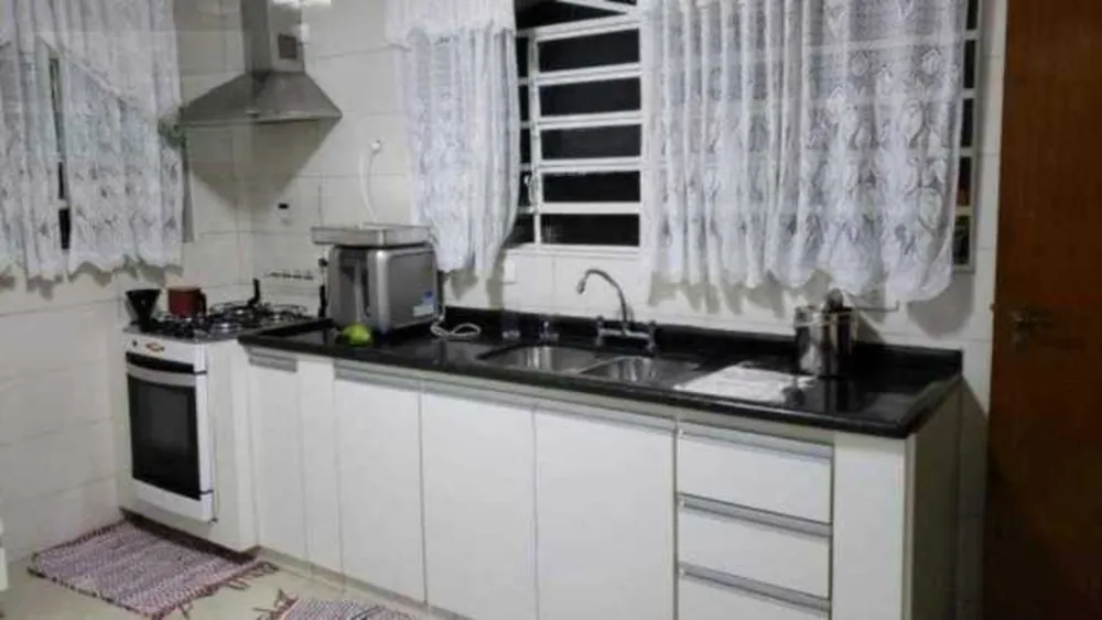 Casa, 3 quartos, 210 m² - Foto 5