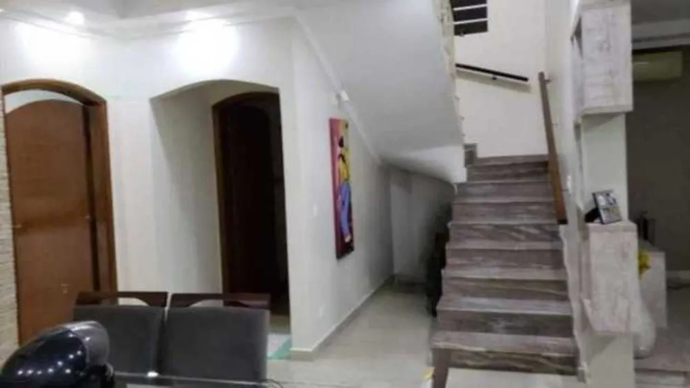 Casa, 3 quartos, 210 m² - Foto 4