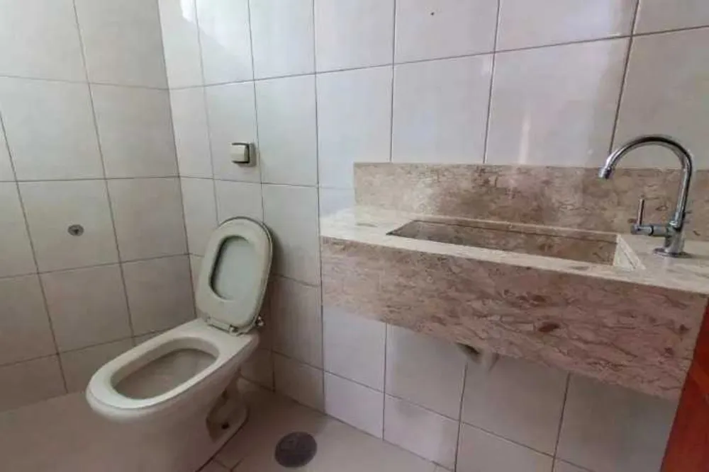 Casa, 3 quartos, 180 m² - Foto 2
