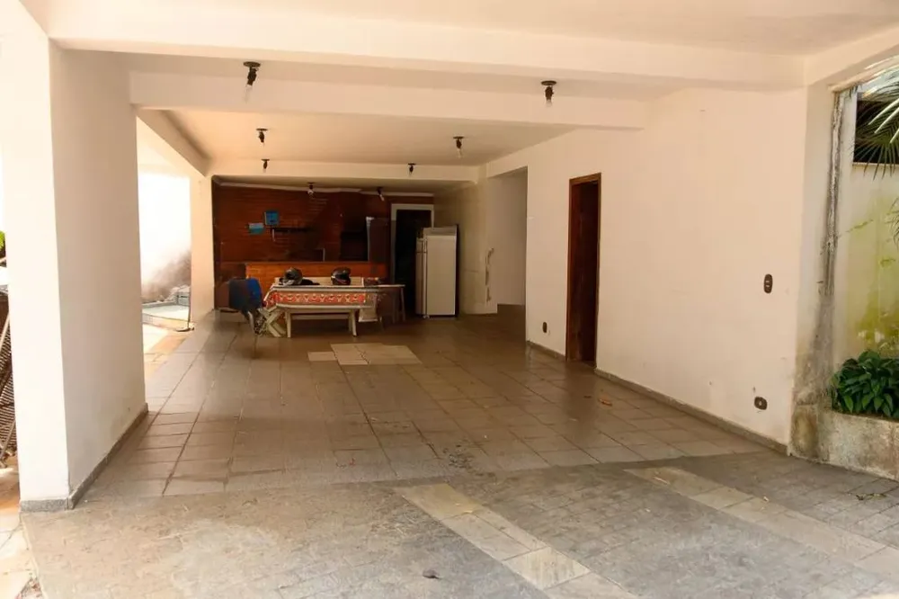 Sobrado, 4 quartos, 377 m² - Foto 1