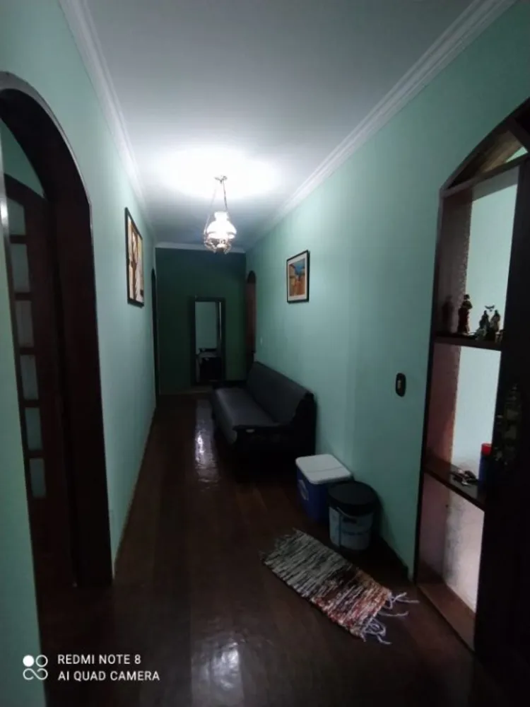 Casa, 3 quartos, 238 m² - Foto 2