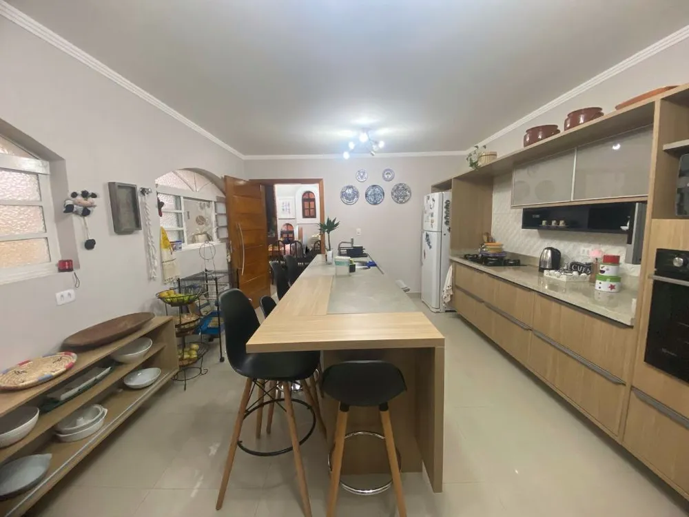 Sobrado, 3 quartos, 180 m² - Foto 2