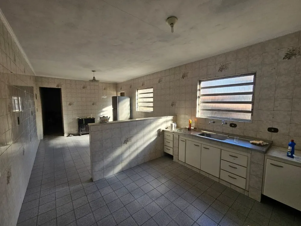 Sobrado, 3 quartos, 232 m² - Foto 2