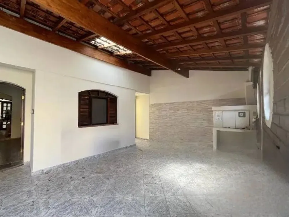 Casa, 3 quartos, 150 m² - Foto 1
